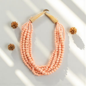 Bonebead necklace: Rosa claro