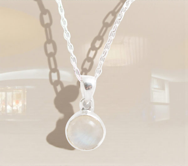 Collar redondo de plata 925 - Piedra Lunar