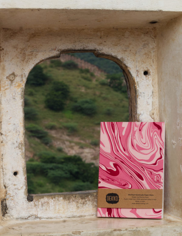 Cuadernos de mármol rosado - Imagen 2