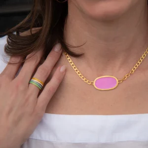 DJ200 - Enamel oval necklace - Hot pink